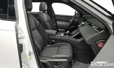 Land Rover Range-Rover Velar 2023 2.0 гидро в Москве № 166115, миниатюра 10