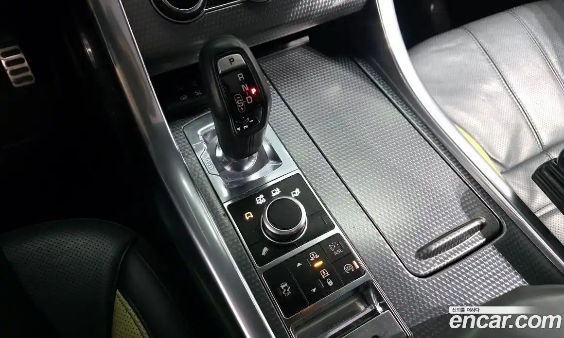 Land Rover Range-Rover Sport 2013 3.0 гидро в Москве № 166690, фото 9