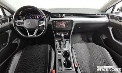 Volkswagen Passat 2021 2.0 гидро в Москве № 168854, миниатюра 7
