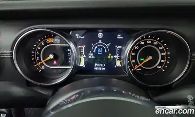 Jeep Wrangler 2021 2.0 гидро в Москве № 169731, миниатюра 8