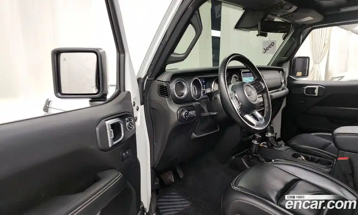 Jeep Wrangler 2021 2.0 гидро в Москве № 169731, фото 10