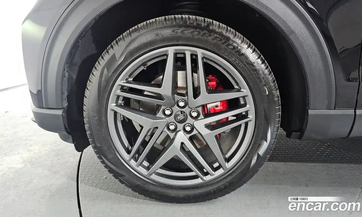 Ford Explorer 2024 2.3 гидро в Москве № 170904, фото 4