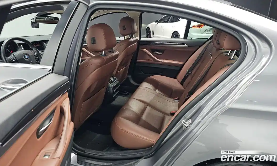 BMW 5-Series 2015 2.0 гидро в Москве № 191644, фото 11