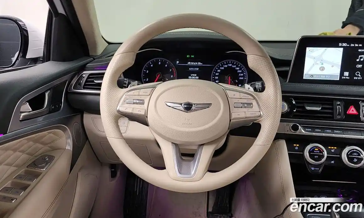 Genesis G70 2018 2.0 гидро в Москве № 207255, фото 13