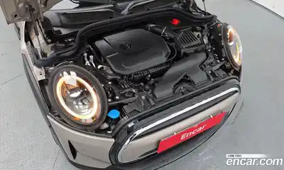 Mini Cooper 2023 1.5 гидро в Москве № 221669, миниатюра 6