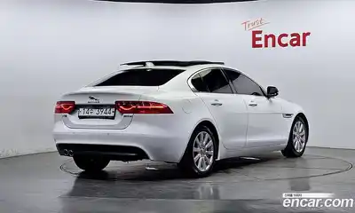 Jaguar XE 2017 2.0 гидро в Москве № 256088, миниатюра 2