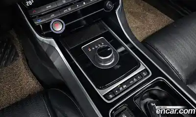 Jaguar XF 2018 2.0 гидро в Москве № 256096, миниатюра 9