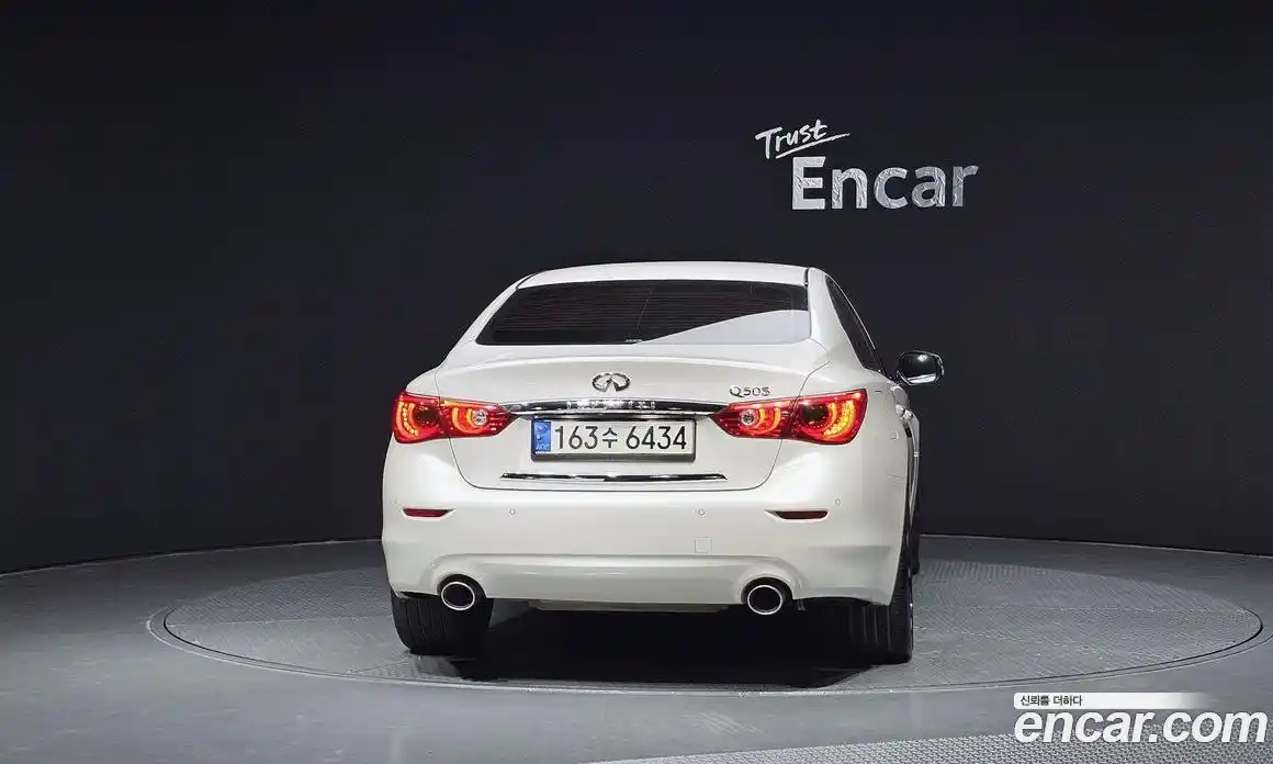 Infiniti Q50 2016 2.1 гидро в Москве № 256194, фото 4