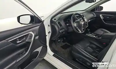 Nissan Altima 2017 2.5 гидро в Москве № 285046, миниатюра 11