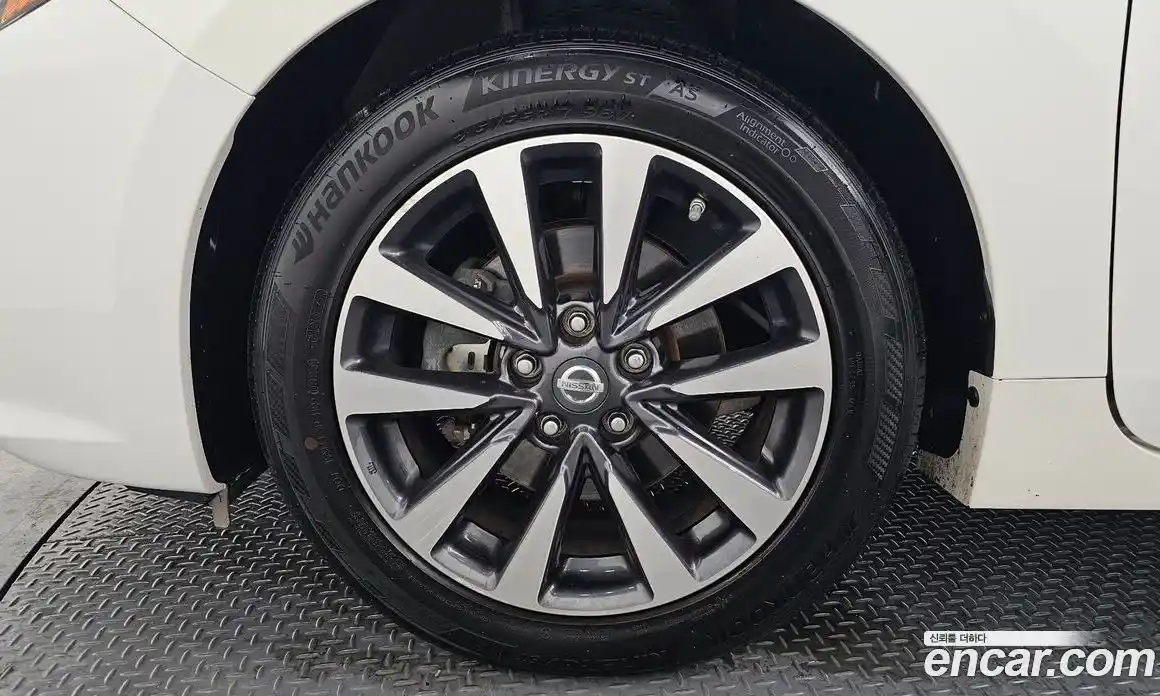 Nissan Altima 2017 2.5 гидро в Москве № 285046, фото 5
