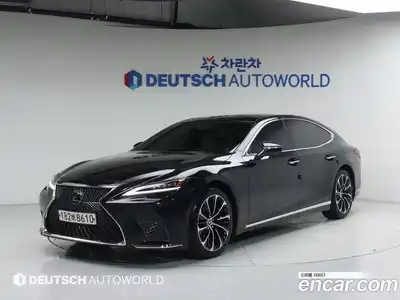 Lexus LS, 2021