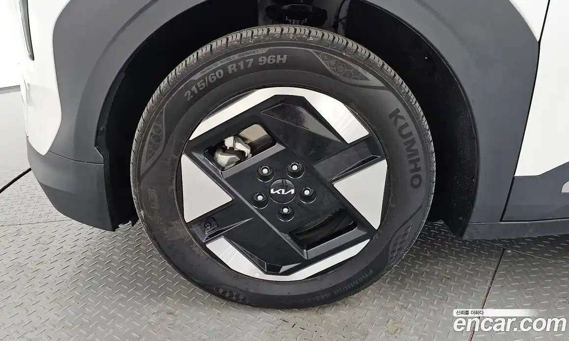 Kia EV3 2025 0.2 гидро в Москве № 120193, фото 4