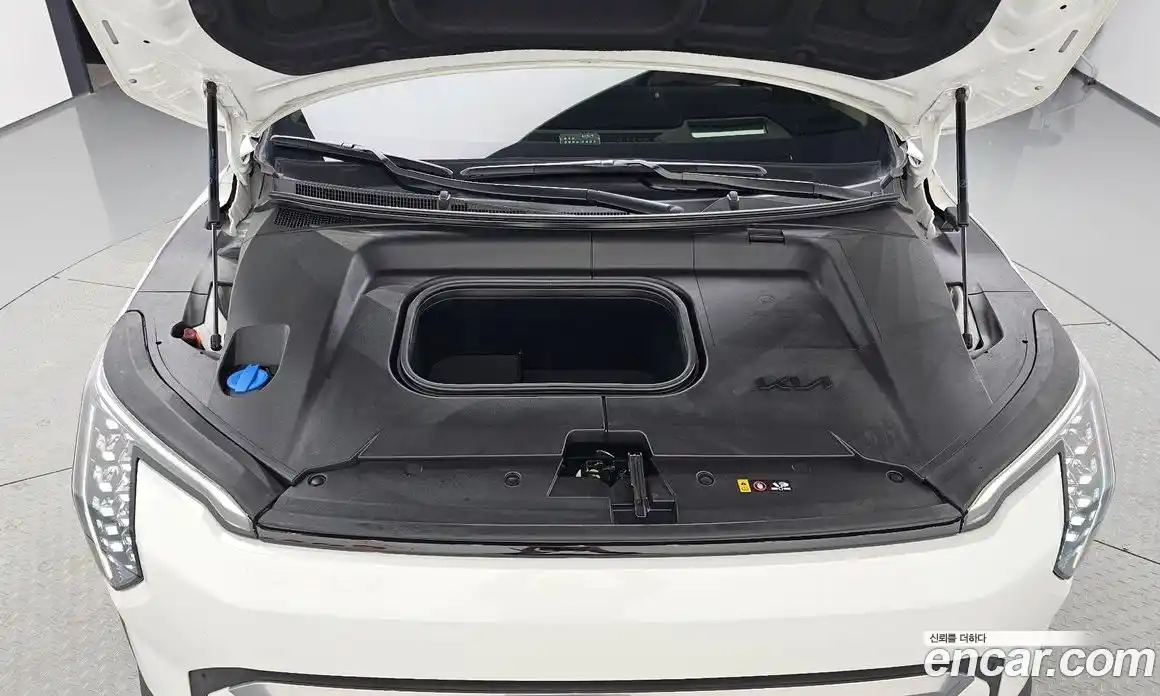Kia EV3 2025 0.2 гидро в Москве № 120193, фото 5