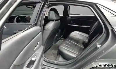 Hyundai Avante 2022 1.6 гидро в Москве № 1317805, миниатюра 12