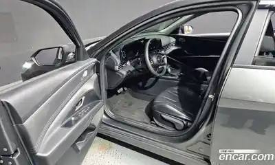 Hyundai Avante 2022 1.6 гидро в Москве № 1317805, миниатюра 10