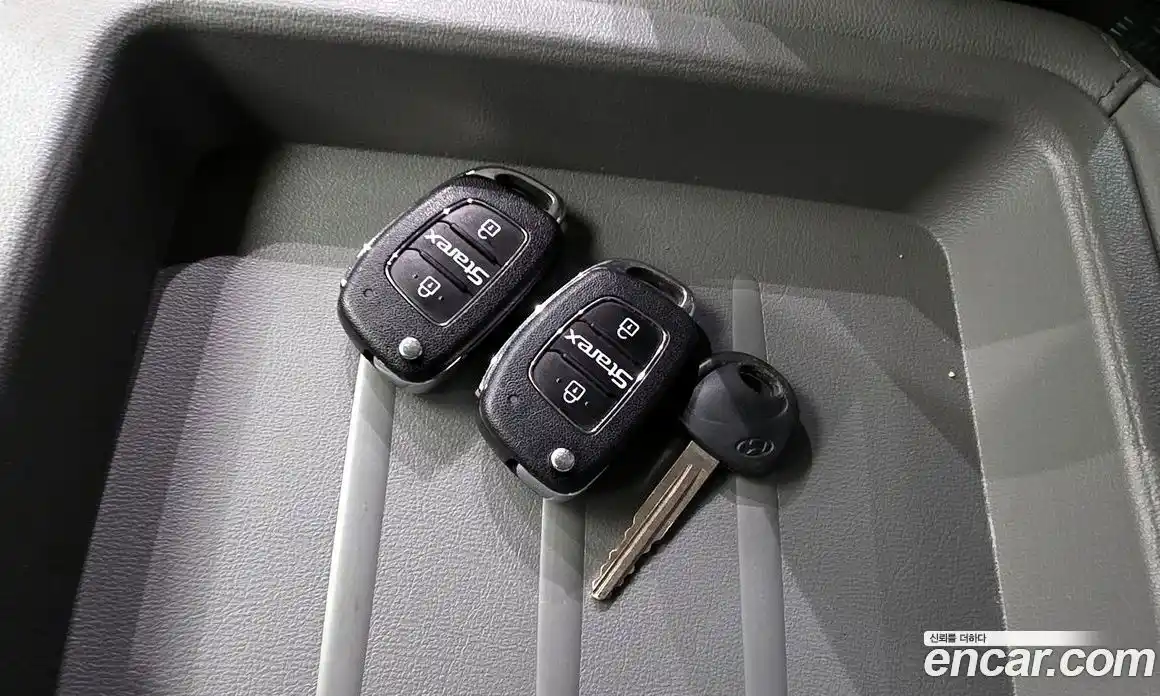 Hyundai Starex 2019 2.4 Автомат в Москве № 1317993, фото 18