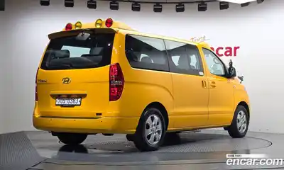 Hyundai Starex 2019 2.4 Автомат в Москве № 1317993, миниатюра 2