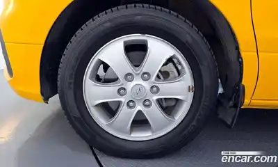 Hyundai Starex 2019 2.4 Автомат в Москве № 1317993, миниатюра 5