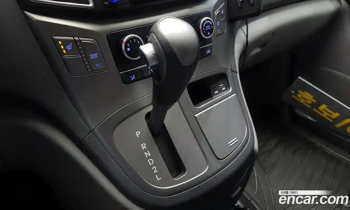 Hyundai Starex 2019 2.4 Автомат в Москве № 1317993, фото 9