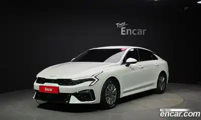 Kia K5, 2025