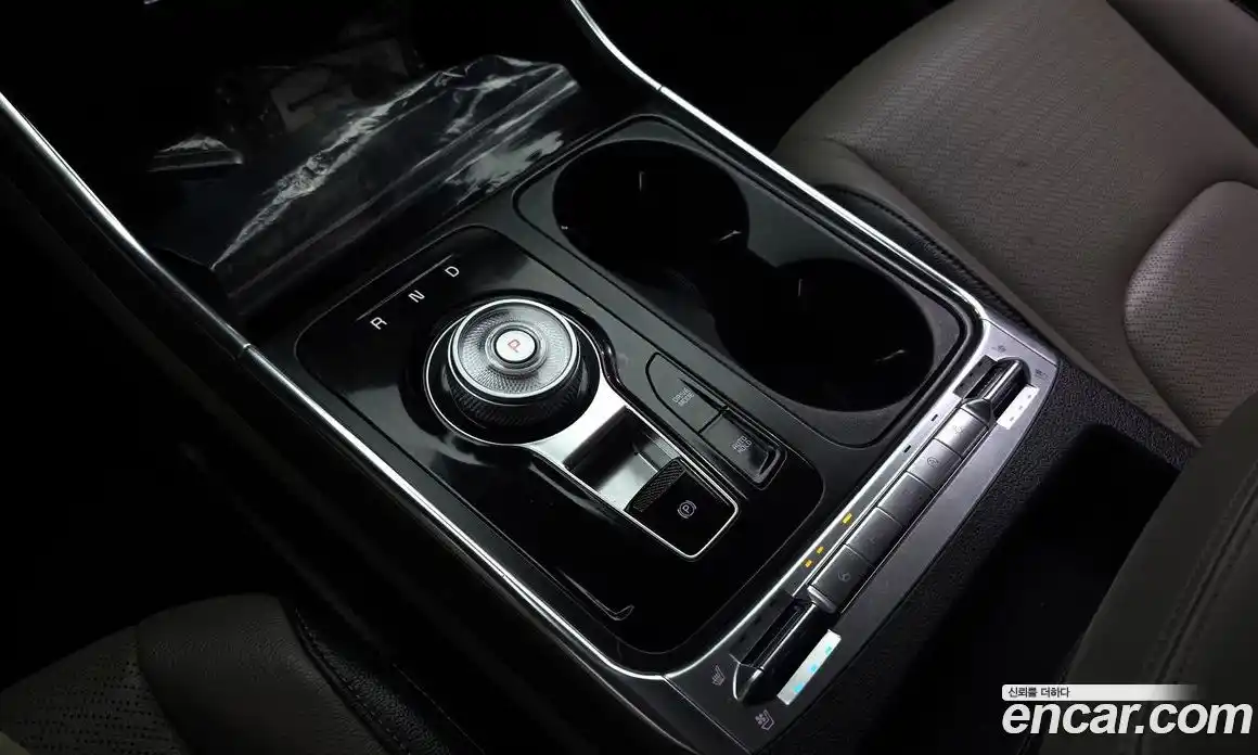 Kia Canival 2024 2.2 Автомат в Москве № 1318409, фото 9