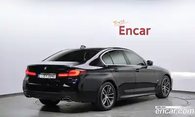 BMW 5-Series 2022 2.0 гидро в Москве № 1319387, миниатюра 2