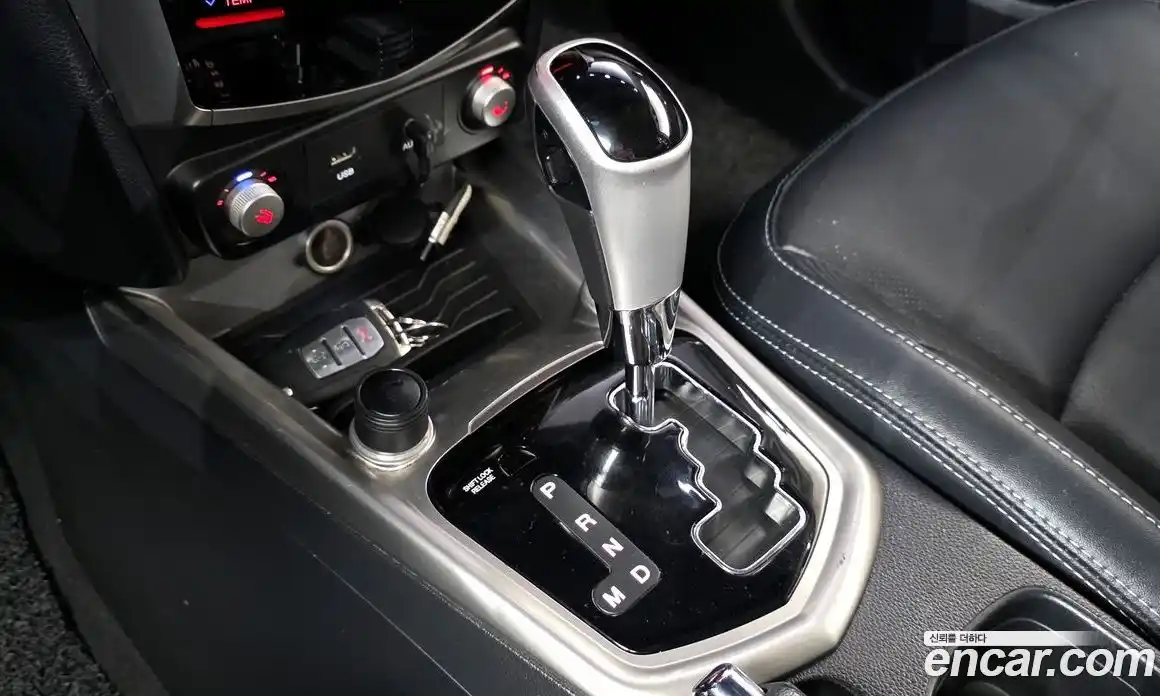 SsangYong TIBOLI 2016 1.6 Автомат в Москве № 1319538, фото 9