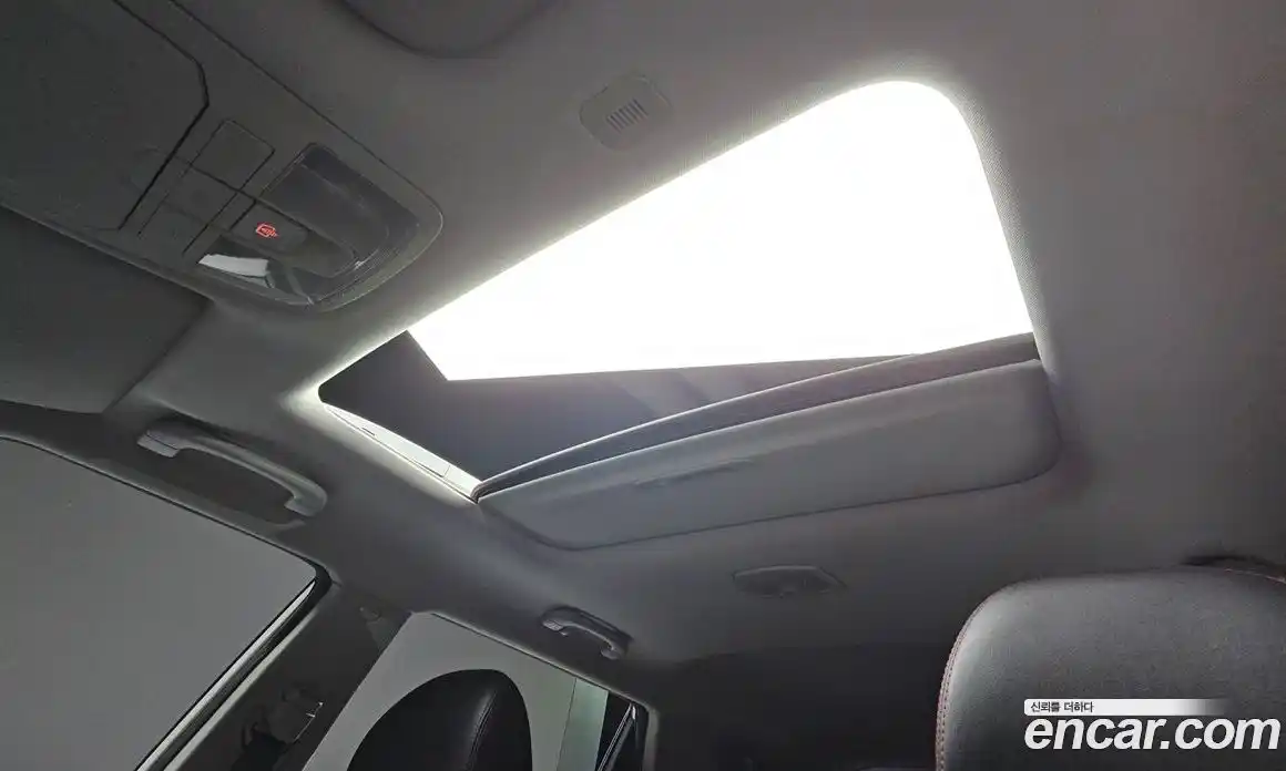 SsangYong TIBOLI 2016 1.6 Автомат в Москве № 1319620, фото 11