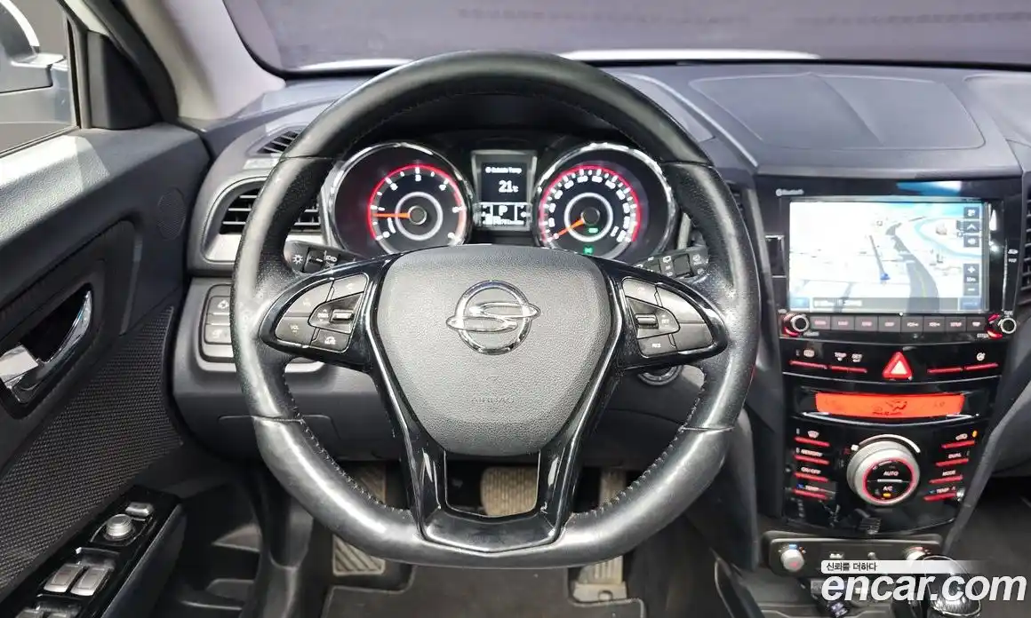 SsangYong TIBOLI 2016 1.6 Автомат в Москве № 1319620, фото 13