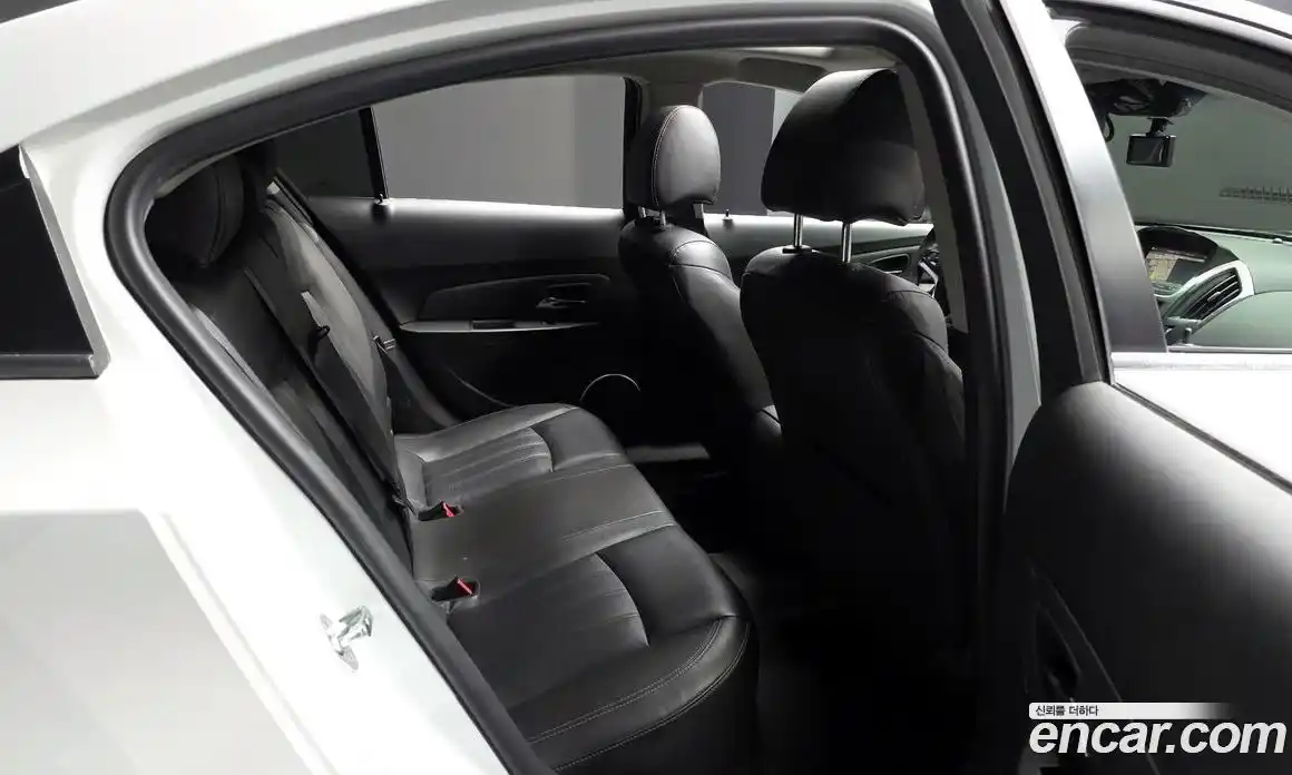 Chevrolet Cruze 2014 1.8 гидро в Москве № 1320098, фото 11