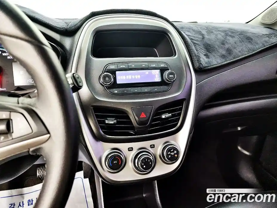 Chevrolet Spark 2016 1.0 гидро в Москве, фото 15