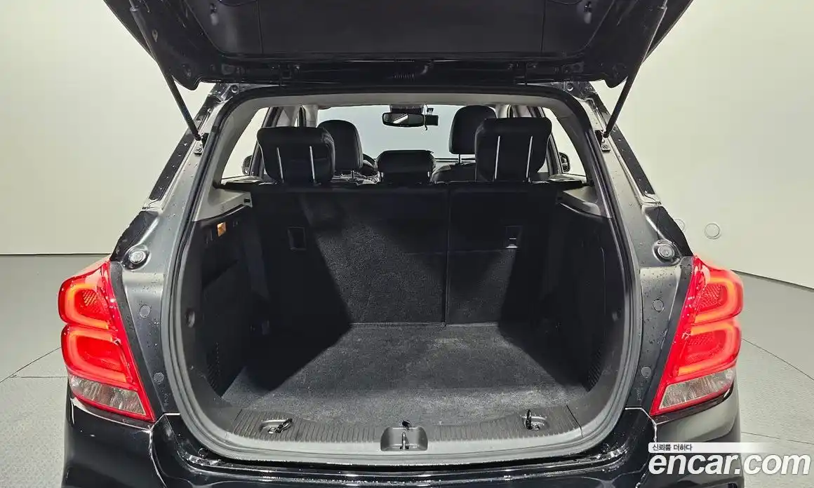 Chevrolet Trax 2018 1.6 гидро в Москве № 1320691, фото 16