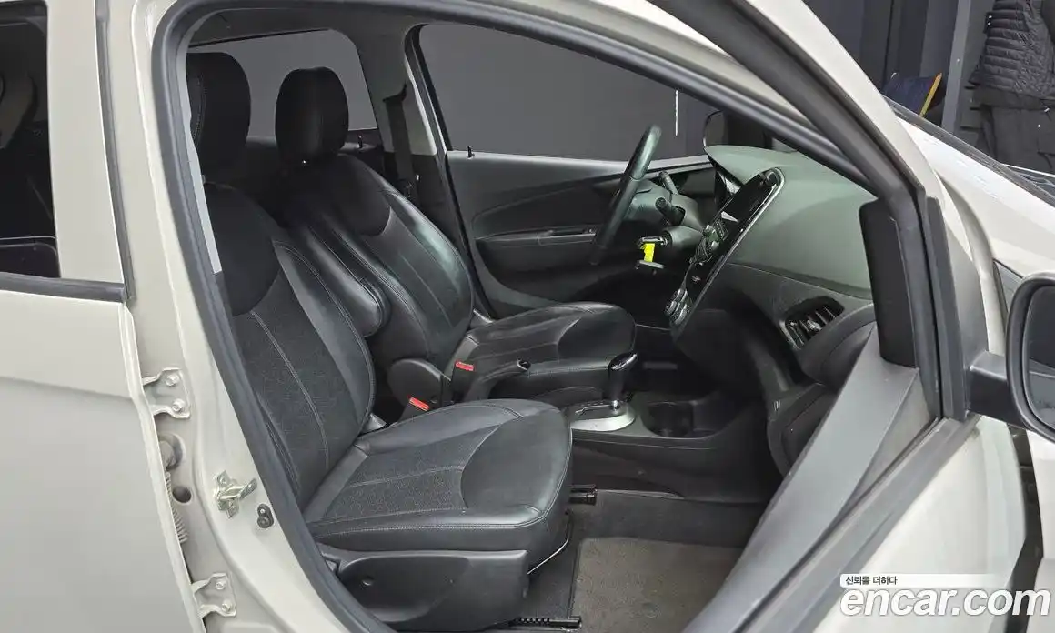 Chevrolet Spark 2015 1.0 гидро в Москве № 1320739, фото 12