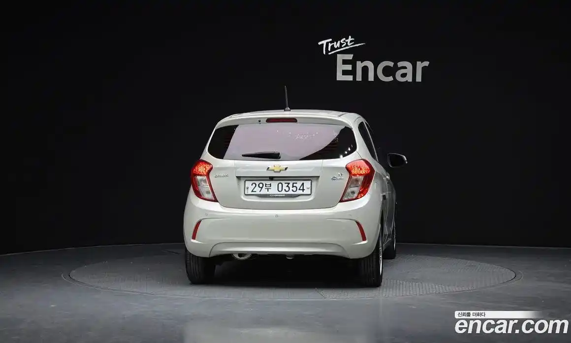 Chevrolet Spark 2015 1.0 гидро в Москве № 1320739, фото 4