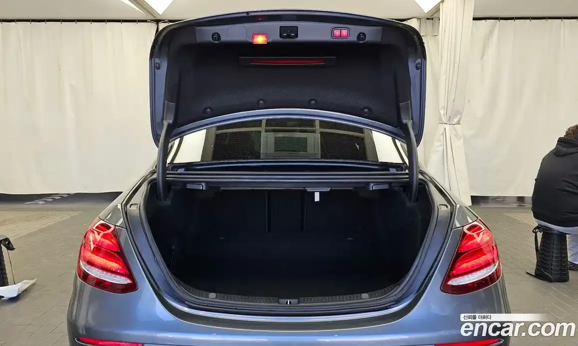 Mercedes-Benz E-Class 2019 2.0 гидро в Москве № 1322318, фото 20