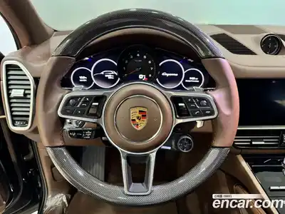 Porsche Cayenne 2023 3.0 гидро в Москве № 1322720, миниатюра 9
