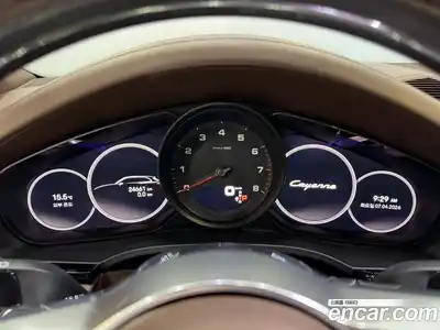 Porsche Cayenne 2023 3.0 гидро в Москве № 1322720, миниатюра 10