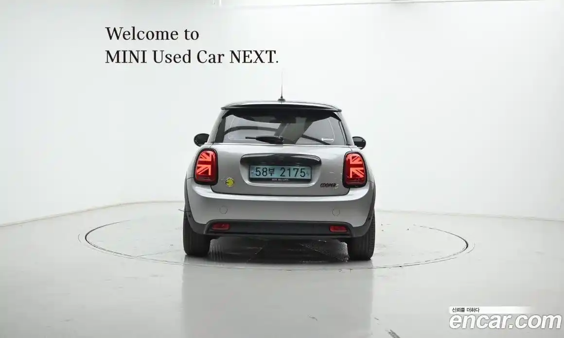 Mini Cooper 2023 гидро в Москве № 1323146, фото 4