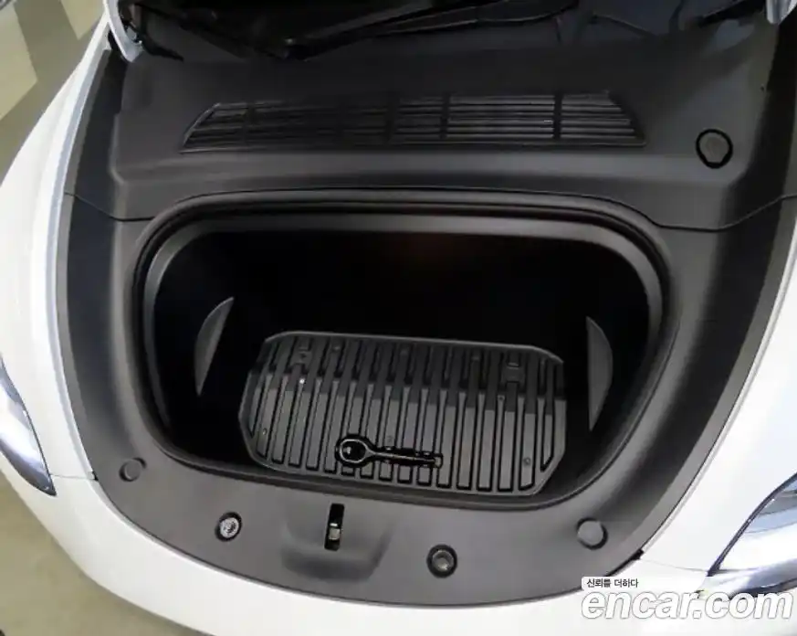 Tesla Model Y 2024 гидро в Москве № 1323222, фото 18