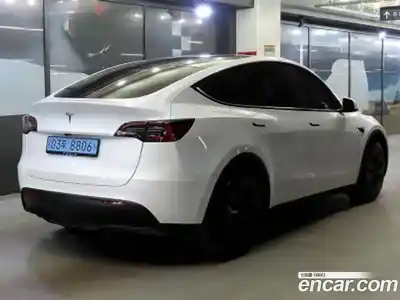 Tesla Model Y 2024 гидро в Москве № 1323222, миниатюра 4