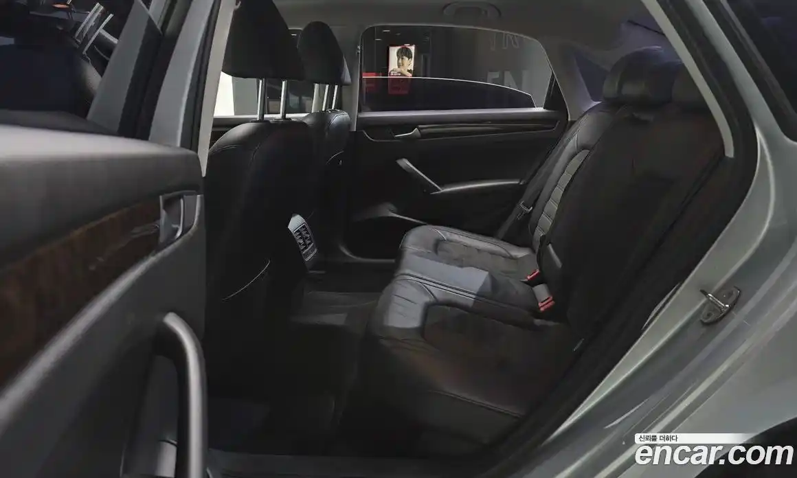 Volkswagen Passat 2015 2.0 гидро в Москве № 1323498, фото 12