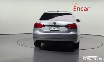 Volkswagen Passat 2015 2.0 гидро в Москве № 1323498, миниатюра 4