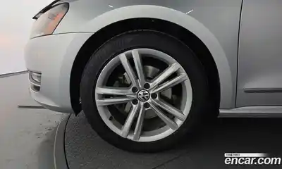 Volkswagen Passat 2015 2.0 гидро в Москве № 1323498, миниатюра 5