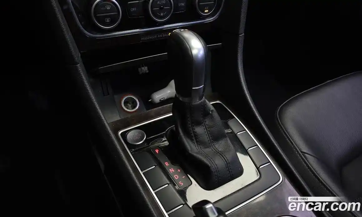 Volkswagen Passat 2015 2.0 гидро в Москве № 1323498, фото 9