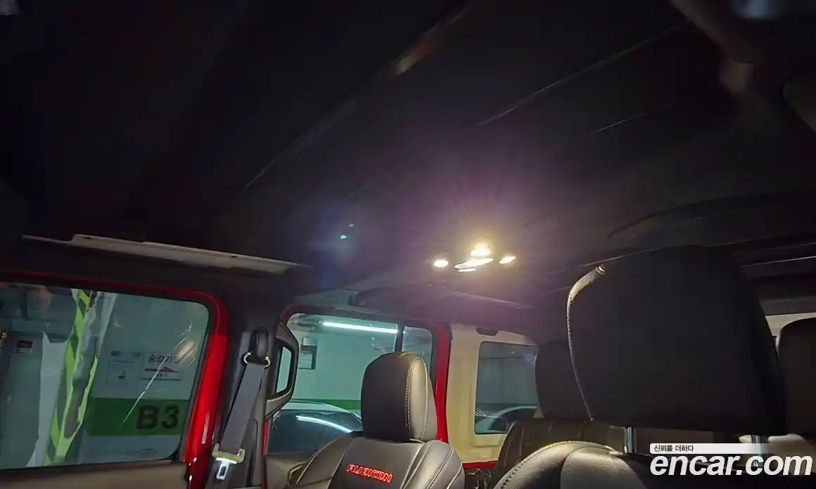 Jeep Wrangler 2019 2.0 гидро в Москве № 1323681, фото 8