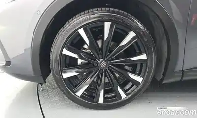 Toyota Crown 2023 2.4 гидро в Москве № 1323739, миниатюра 5