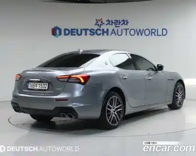 Maserati Ghibli 2021 2.0 гидро в Москве № 1324219, миниатюра 2
