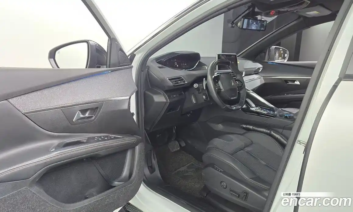 Peugeot 5008 2020 1.5 гидро в Москве № 1324410, фото 10