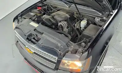 Chevrolet Surburban 2010 5.3 гидро в Москве № 1324592, миниатюра 6