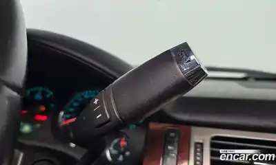 Chevrolet Surburban 2010 5.3 гидро в Москве № 1324592, миниатюра 9